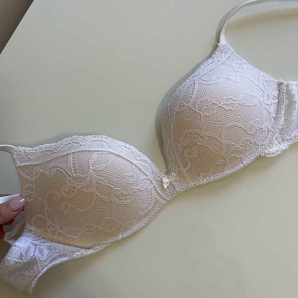 Intimissimi bra.